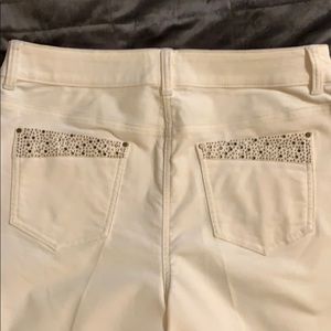 NWOT CHICO’S EMBELLISHED CORDUROY PANTS